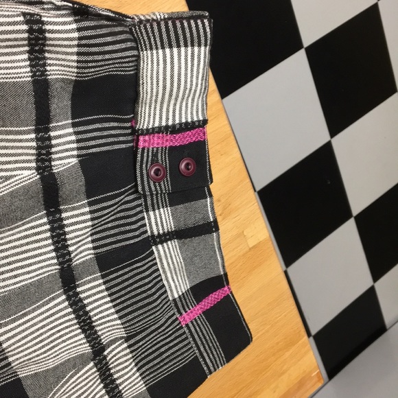 Plaid skirt - Picture 7 of 7